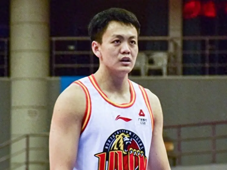 三个赛季夺, img, 对于他来说