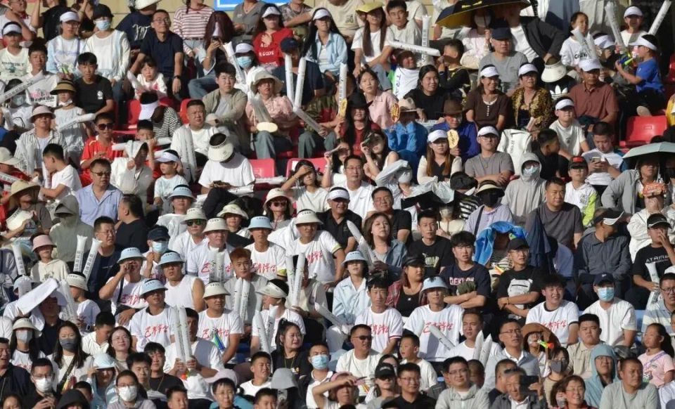 middl, aigc, pinE middl, aigc, pinE